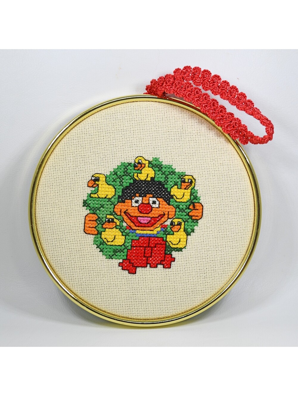 Sesame Street Ernie Rubber Duckie Wreath Cross Stitch Christmas Ornament 5" VTG